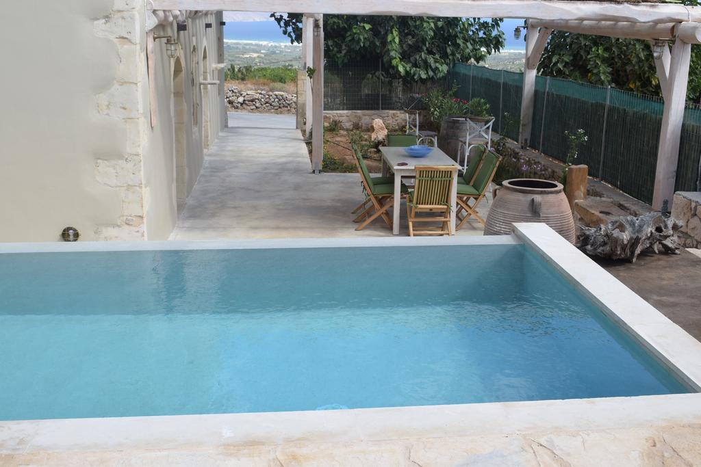 Traditional Stonebuilt Villa Leonanto, Only 5 Km From A Sandy Beach Kástellos Exterior foto