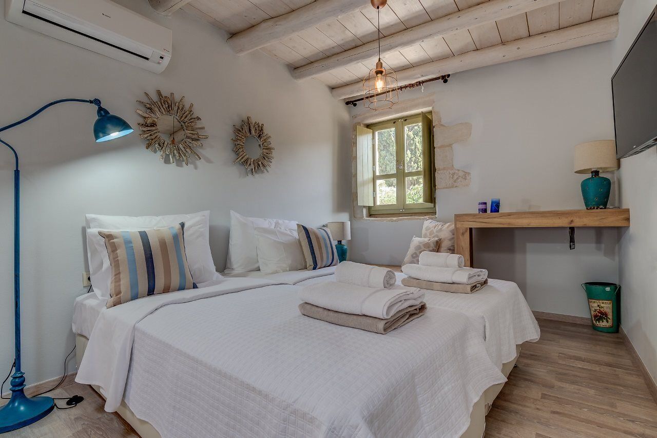 Traditional Stonebuilt Villa Leonanto, Only 5 Km From A Sandy Beach Kástellos Exterior foto